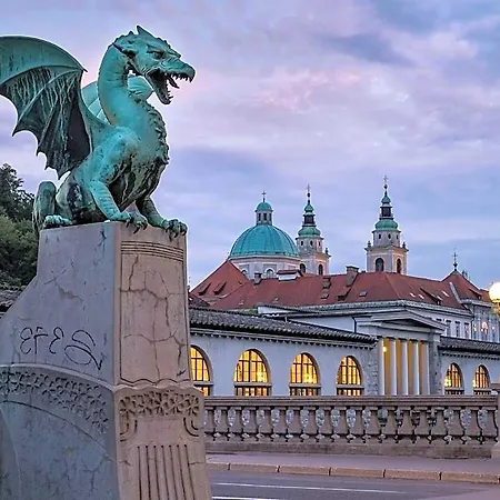Gostinjska kuća Center Station Ljubljana