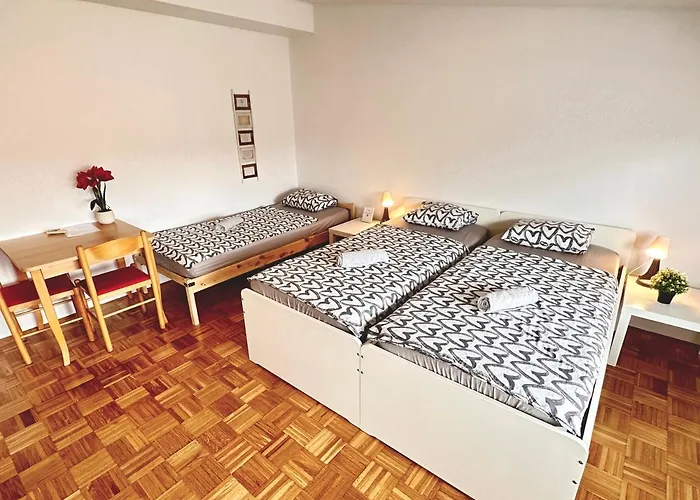 Center Station Pensionat *