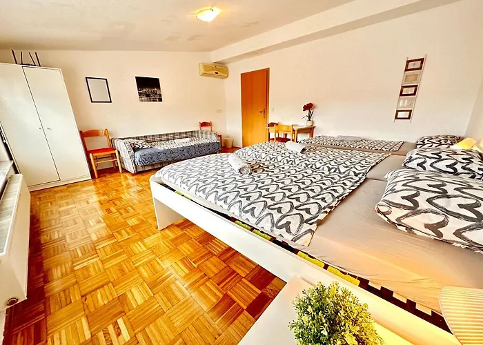 Center Station * Λιουμπλιάνα